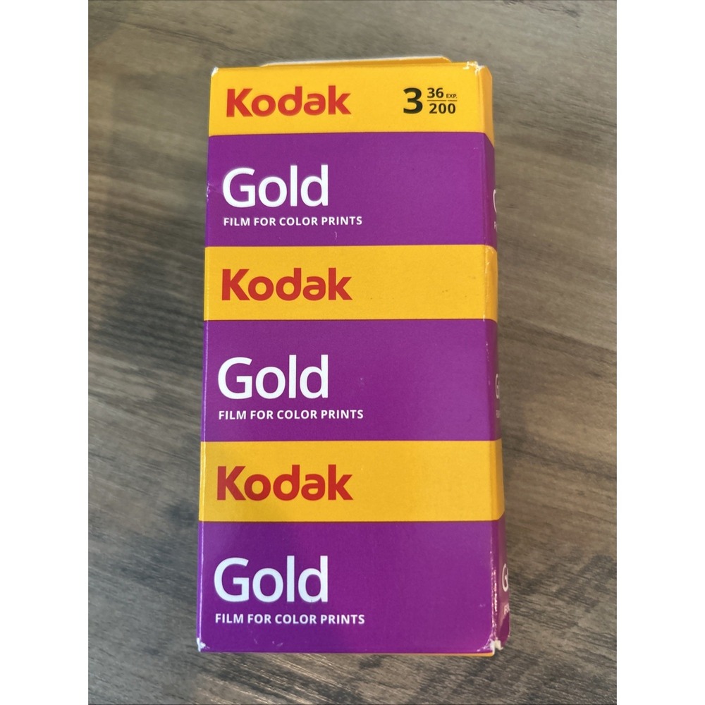 Kodak Gold 200 35mm Film 4 Pack 36 Exposures 3 Pack Color 12 Total Rolls New - Picture 2 of 4